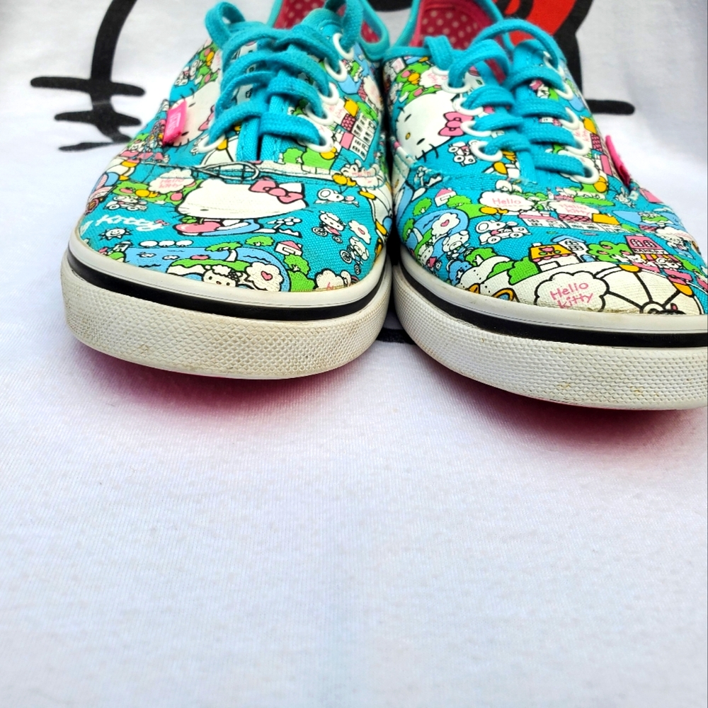 Hello Kitty Vans - Picture 7 of 12